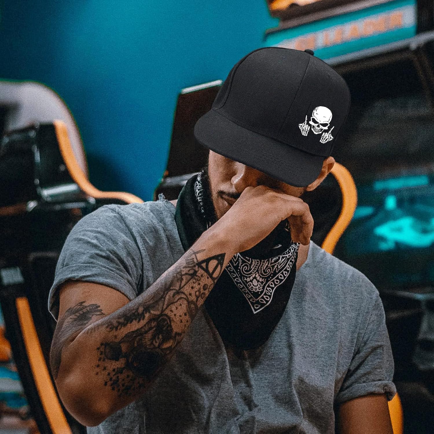 Erkekler için Kafatası Orta Pa - Snapback Hat Flat incelemesi ve fiyatı